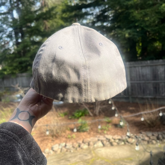 Gray Primus Logo Cap - Picture 3 of 3